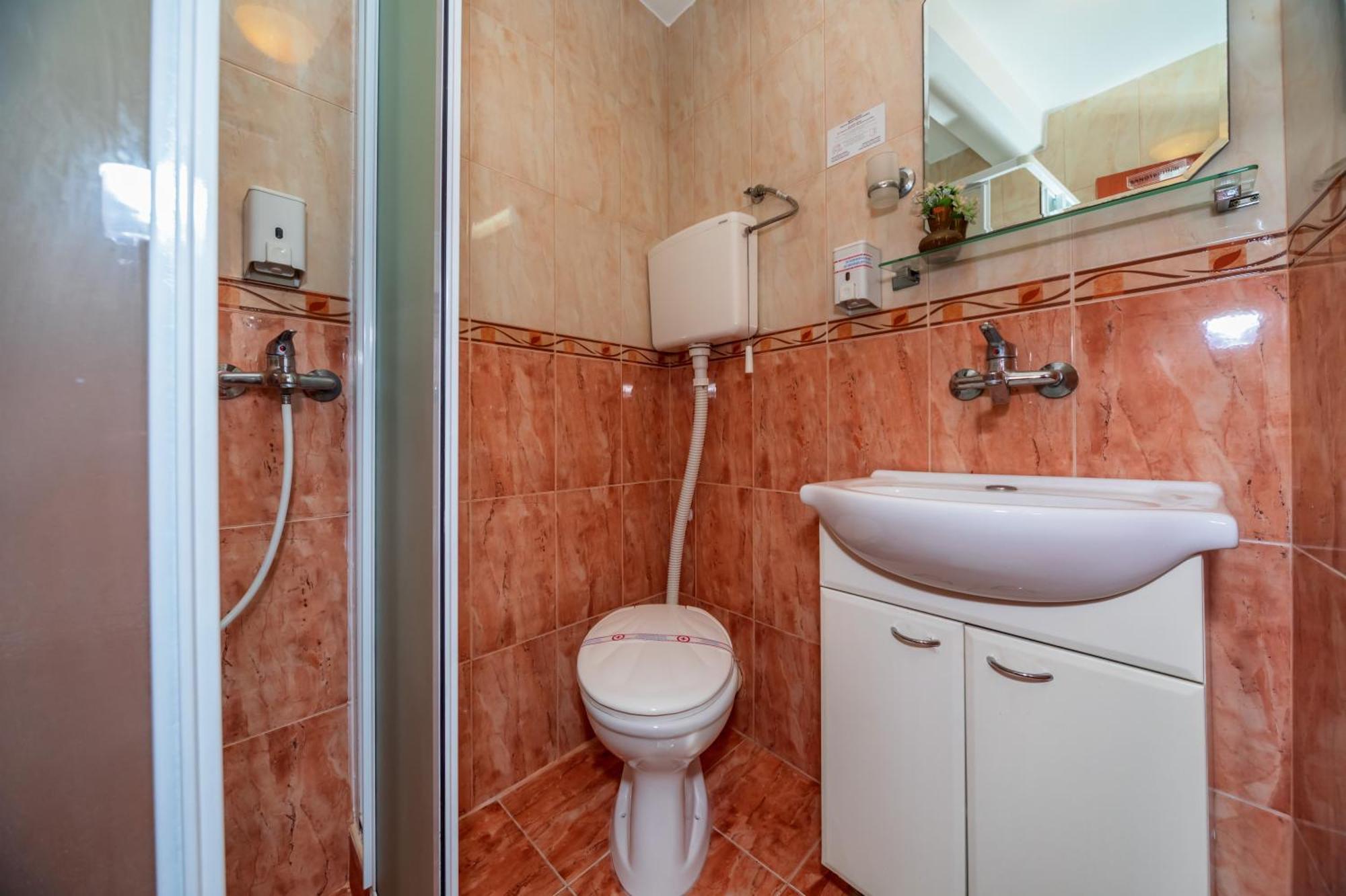 Apartments Pod Lozom With Seaview Petrovac Стая снимка